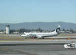 alaska-737-SJC-101603-02.jpg (157943 bytes)