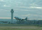alaska-B737-pdx122800-2.jpg (51562 bytes)
