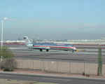 american-MD80-PHX-111303-01.jpg (940446 bytes)