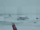 northwest-msp-snow-020503-03.jpg (189176 bytes)