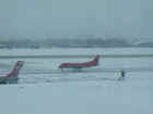 northwest-msp-snow-020503-06.jpg (188283 bytes)