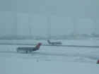 northwest-msp-snow-020503-07.jpg (175716 bytes)