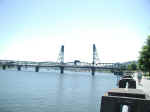pdx-br-hawthorne-080902-01.jpg (306222 bytes)