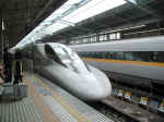 shinkansen-500series-Shinosaka-061503-01.jpg (398953 bytes)