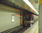 tokyo-hr-to11.jpg (47142 bytes)