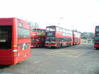 lon-bus01.jpg (176517 bytes)