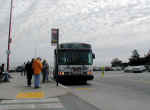 sfo-bus-052805-01.jpg (47510 bytes)