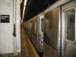 ny-hr-bmt082601-J-04.jpg (332570 bytes)