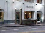 chi-hr-MonroeS-120504-02.jpg (53522 bytes)